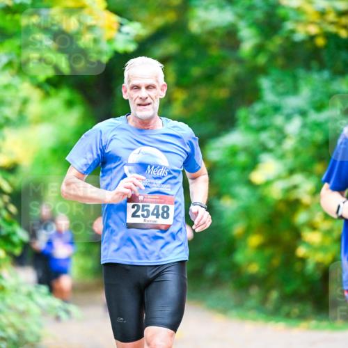 12.10.2025 - Bramfelder Halbmarathon 2025 Dr. Thomas Lammeyer http://msf.ph/oto/9353516 12.10.2025 10:47:11 Laufen 2029, 2548 meine-sportfotos.de