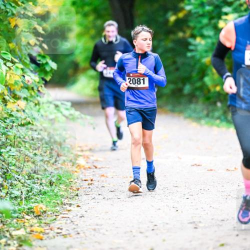 12.10.2025 - Bramfelder Halbmarathon 2025 Dr. Thomas Lammeyer http://msf.ph/oto/9353566 12.10.2025 10:47:20 Laufen 2081, 2165 meine-sportfotos.de