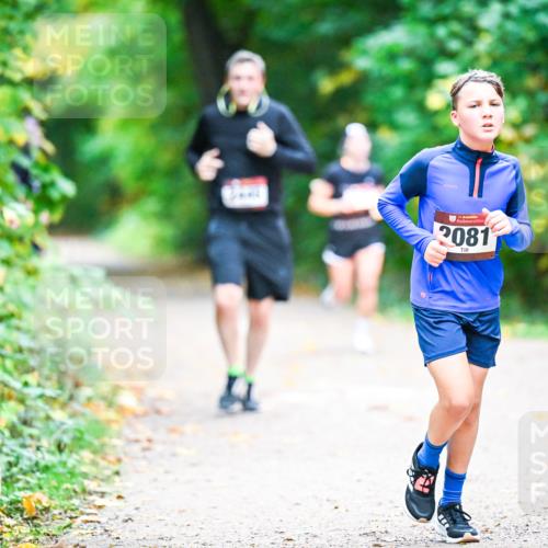 12.10.2025 - Bramfelder Halbmarathon 2025 Dr. Thomas Lammeyer http://msf.ph/oto/9353578 12.10.2025 10:47:22 Laufen 34, 2081 meine-sportfotos.de