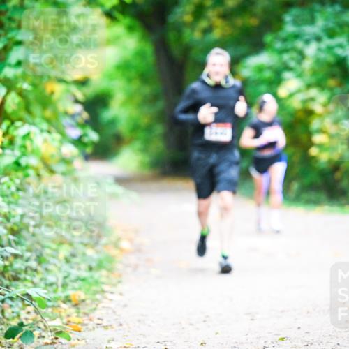 12.10.2025 - Bramfelder Halbmarathon 2025 Dr. Thomas Lammeyer http://msf.ph/oto/9353586 12.10.2025 10:47:23 Laufen  meine-sportfotos.de