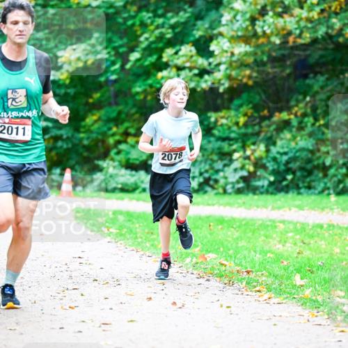 12.10.2025 - Bramfelder Halbmarathon 2025 Dr. Thomas Lammeyer http://msf.ph/oto/9353643 12.10.2025 10:47:44 Laufen 2011, 2078 meine-sportfotos.de
