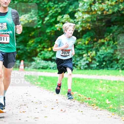 12.10.2025 - Bramfelder Halbmarathon 2025 Dr. Thomas Lammeyer http://msf.ph/oto/9353644 12.10.2025 10:47:44 Laufen 2011, 2078, 2 meine-sportfotos.de