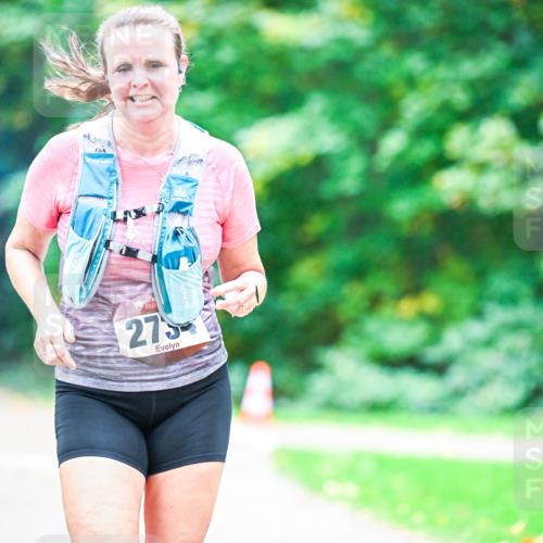12.10.2025 - Bramfelder Halbmarathon 2025 Dr. Thomas Lammeyer http://msf.ph/oto/9353672 12.10.2025 10:47:51 Laufen 275 meine-sportfotos.de