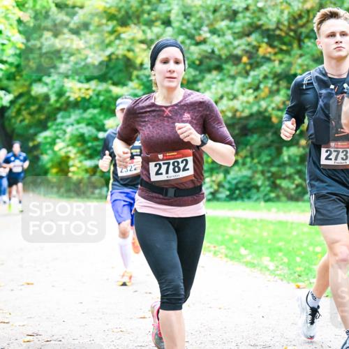 12.10.2025 - Bramfelder Halbmarathon 2025 Dr. Thomas Lammeyer http://msf.ph/oto/9353762 12.10.2025 10:48:07 Laufen 232, 2782, 2739, 282 meine-sportfotos.de