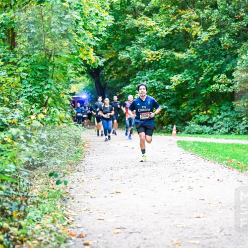 12.10.2025 - Bramfelder Halbmarathon 2025 Dr. Thomas Lammeyer http://msf.ph/oto/9353770 12.10.2025 10:48:10 Laufen 2408 meine-sportfotos.de
