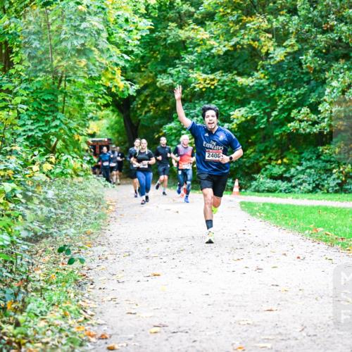 12.10.2025 - Bramfelder Halbmarathon 2025 Dr. Thomas Lammeyer http://msf.ph/oto/9353775 12.10.2025 10:48:10 Laufen 2408 meine-sportfotos.de