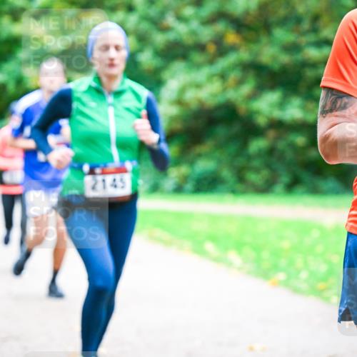 12.10.2025 - Bramfelder Halbmarathon 2025 Dr. Thomas Lammeyer http://msf.ph/oto/9353878 12.10.2025 10:48:29 Laufen 2145, 2025, 20 meine-sportfotos.de