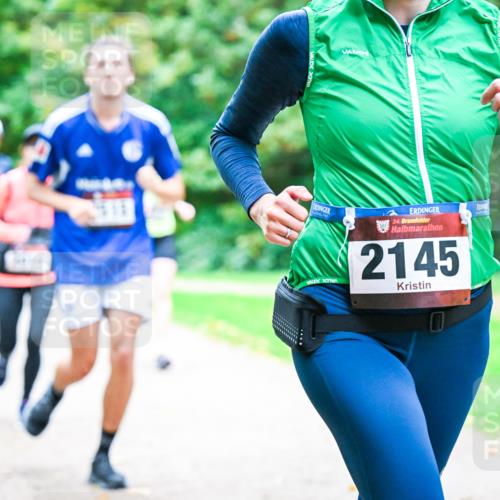 12.10.2025 - Bramfelder Halbmarathon 2025 Dr. Thomas Lammeyer http://msf.ph/oto/9353882 12.10.2025 10:48:30 Laufen 34, 2145 meine-sportfotos.de