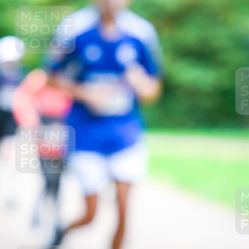 12.10.2025 - Bramfelder Halbmarathon 2025 Dr. Thomas Lammeyer http://msf.ph/oto/9353887 12.10.2025 10:48:31 Laufen  meine-sportfotos.de