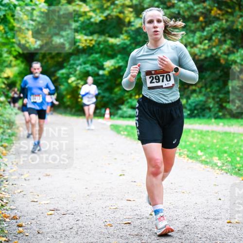 12.10.2025 - Bramfelder Halbmarathon 2025 Dr. Thomas Lammeyer http://msf.ph/oto/9353992 12.10.2025 10:48:51 Laufen 2970, 77 meine-sportfotos.de