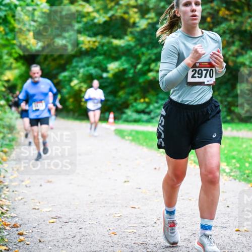 12.10.2025 - Bramfelder Halbmarathon 2025 Dr. Thomas Lammeyer http://msf.ph/oto/9353994 12.10.2025 10:48:51 Laufen 2970, 77 meine-sportfotos.de
