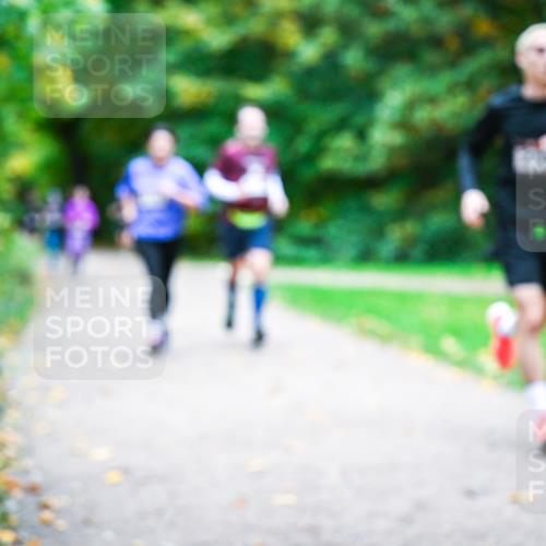 12.10.2025 - Bramfelder Halbmarathon 2025 Dr. Thomas Lammeyer http://msf.ph/oto/9354112 12.10.2025 10:49:14 Laufen  meine-sportfotos.de