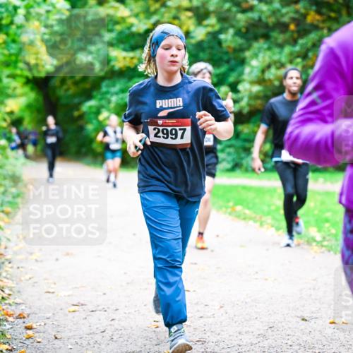 12.10.2025 - Bramfelder Halbmarathon 2025 Dr. Thomas Lammeyer http://msf.ph/oto/9354158 12.10.2025 10:49:24 Laufen 2997, 2095 meine-sportfotos.de