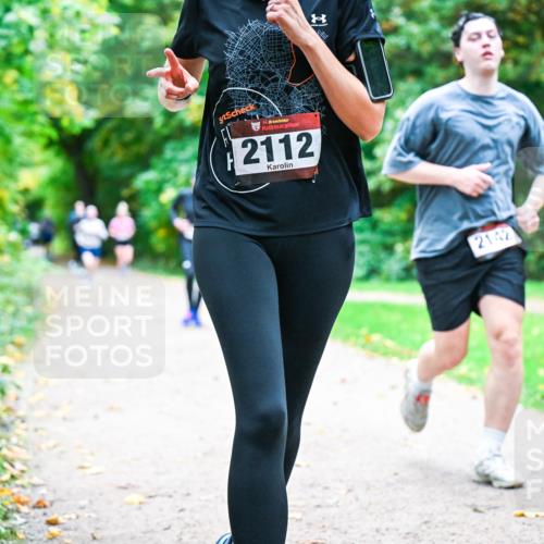 12.10.2025 - Bramfelder Halbmarathon 2025 Dr. Thomas Lammeyer http://msf.ph/oto/9354291 12.10.2025 10:49:48 Laufen 2112, 2142 meine-sportfotos.de