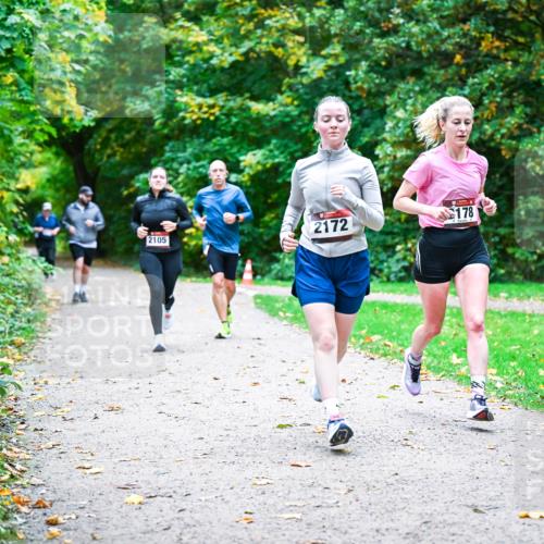 12.10.2025 - Bramfelder Halbmarathon 2025 Dr. Thomas Lammeyer http://msf.ph/oto/9354345 12.10.2025 10:49:56 Laufen 2105, 2172, 178 meine-sportfotos.de