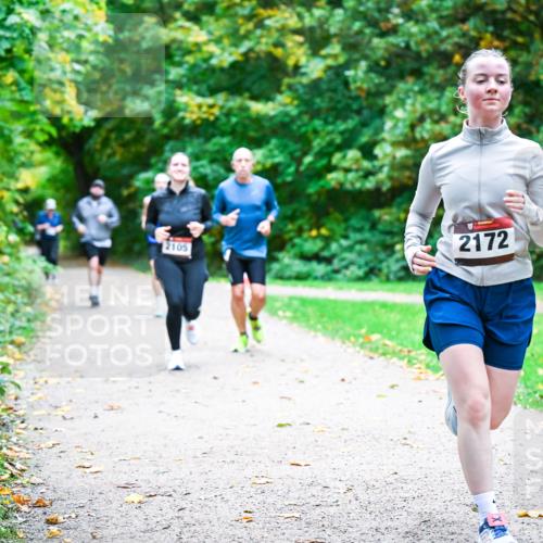 12.10.2025 - Bramfelder Halbmarathon 2025 Dr. Thomas Lammeyer http://msf.ph/oto/9354351 12.10.2025 10:49:57 Laufen 2105, 9, 2172, 2 meine-sportfotos.de