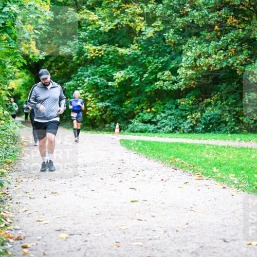 12.10.2025 - Bramfelder Halbmarathon 2025 Dr. Thomas Lammeyer http://msf.ph/oto/9354378 12.10.2025 10:50:01 Laufen  meine-sportfotos.de