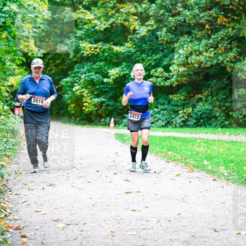 12.10.2025 - Bramfelder Halbmarathon 2025 Dr. Thomas Lammeyer http://msf.ph/oto/9354392 12.10.2025 10:50:06 Laufen 2018, 2472 meine-sportfotos.de