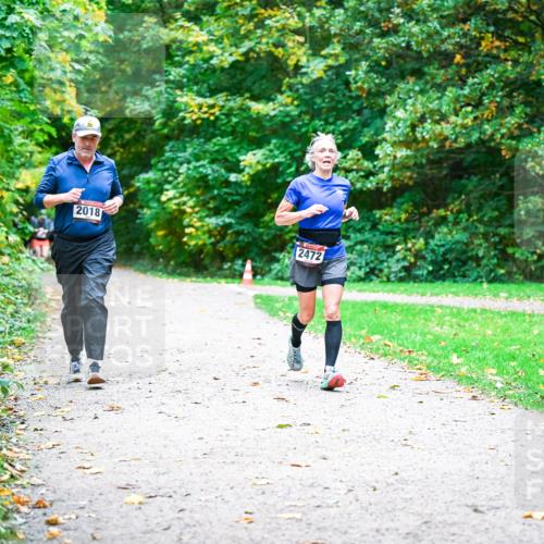 12.10.2025 - Bramfelder Halbmarathon 2025 Dr. Thomas Lammeyer http://msf.ph/oto/9354393 12.10.2025 10:50:06 Laufen 2018, 2472 meine-sportfotos.de