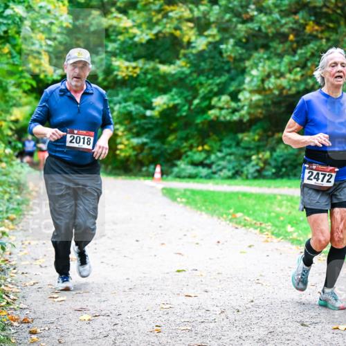 12.10.2025 - Bramfelder Halbmarathon 2025 Dr. Thomas Lammeyer http://msf.ph/oto/9354400 12.10.2025 10:50:08 Laufen 4, 2018, 1, 2472 meine-sportfotos.de