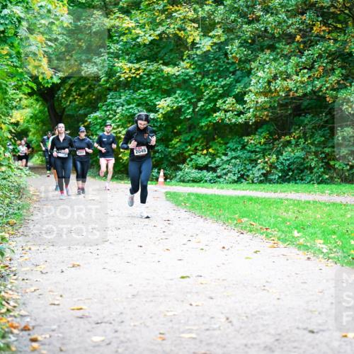 12.10.2025 - Bramfelder Halbmarathon 2025 Dr. Thomas Lammeyer http://msf.ph/oto/9354562 12.10.2025 10:50:40 Laufen 2801, 2045 meine-sportfotos.de