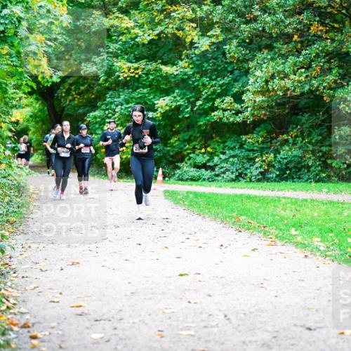 12.10.2025 - Bramfelder Halbmarathon 2025 Dr. Thomas Lammeyer http://msf.ph/oto/9354565 12.10.2025 10:50:40 Laufen 2801, 20 meine-sportfotos.de