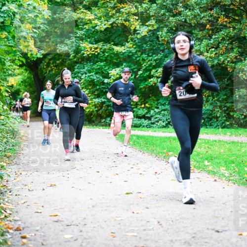 12.10.2025 - Bramfelder Halbmarathon 2025 Dr. Thomas Lammeyer http://msf.ph/oto/9354577 12.10.2025 10:50:43 Laufen 2055, 2715, 20 meine-sportfotos.de