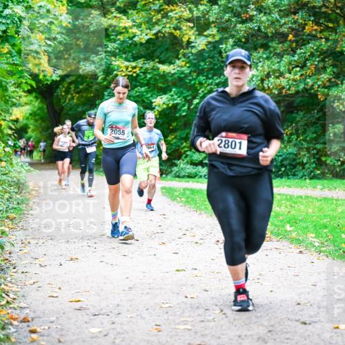 12.10.2025 - Bramfelder Halbmarathon 2025 Dr. Thomas Lammeyer http://msf.ph/oto/9354595 12.10.2025 10:50:47 Laufen 2055, 964, 55, 2801 meine-sportfotos.de