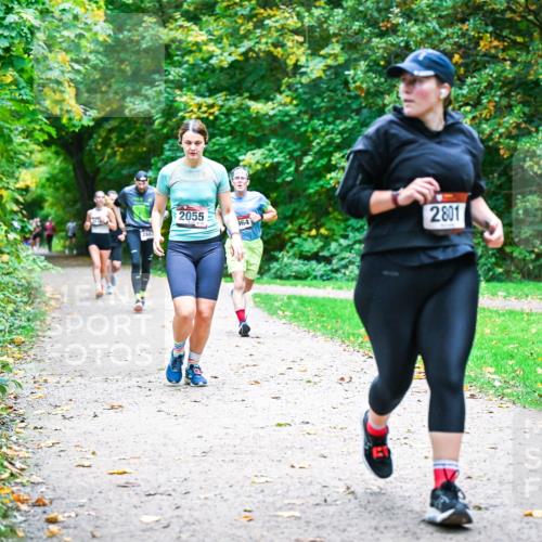 12.10.2025 - Bramfelder Halbmarathon 2025 Dr. Thomas Lammeyer http://msf.ph/oto/9354597 12.10.2025 10:50:47 Laufen 2055, 964, 2801 meine-sportfotos.de