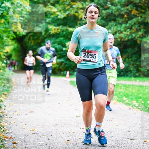12.10.2025 - Bramfelder Halbmarathon 2025 Dr. Thomas Lammeyer http://msf.ph/oto/9354607 12.10.2025 10:50:49 Laufen 2055, 163 meine-sportfotos.de