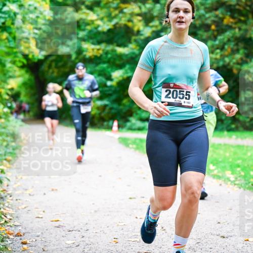 12.10.2025 - Bramfelder Halbmarathon 2025 Dr. Thomas Lammeyer http://msf.ph/oto/9354609 12.10.2025 10:50:49 Laufen 2055, 163 meine-sportfotos.de