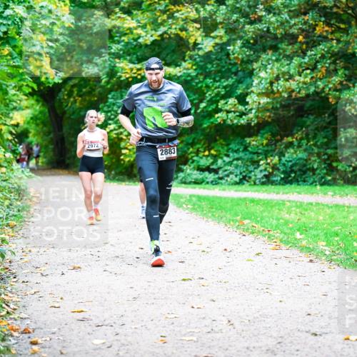 12.10.2025 - Bramfelder Halbmarathon 2025 Dr. Thomas Lammeyer http://msf.ph/oto/9354617 12.10.2025 10:50:51 Laufen 202, 2972, 2883 meine-sportfotos.de