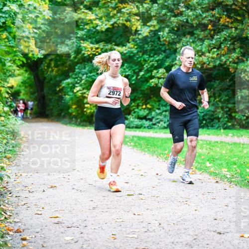 12.10.2025 - Bramfelder Halbmarathon 2025 Dr. Thomas Lammeyer http://msf.ph/oto/9354628 12.10.2025 10:50:53 Laufen 00, 2972 meine-sportfotos.de