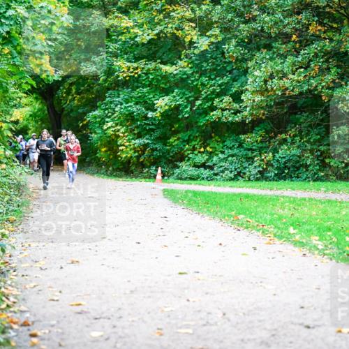 12.10.2025 - Bramfelder Halbmarathon 2025 Dr. Thomas Lammeyer http://msf.ph/oto/9354663 12.10.2025 10:51:00 Laufen  meine-sportfotos.de