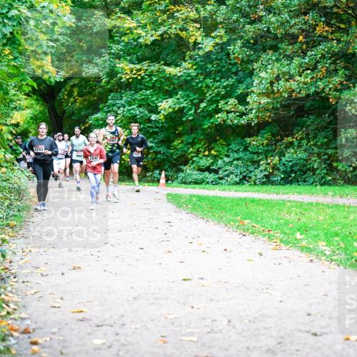 12.10.2025 - Bramfelder Halbmarathon 2025 Dr. Thomas Lammeyer http://msf.ph/oto/9354665 12.10.2025 10:51:04 Laufen 2243, 2042, 2549 meine-sportfotos.de