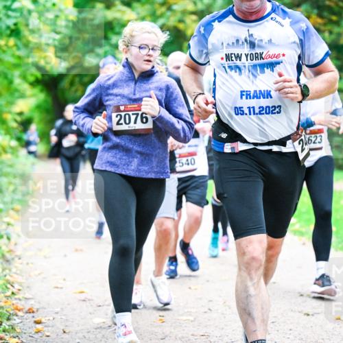 12.10.2025 - Bramfelder Halbmarathon 2025 Dr. Thomas Lammeyer http://msf.ph/oto/9354739 12.10.2025 10:51:16 Laufen 2076, 540, 05, 11, 2023, 24623 meine-sportfotos.de