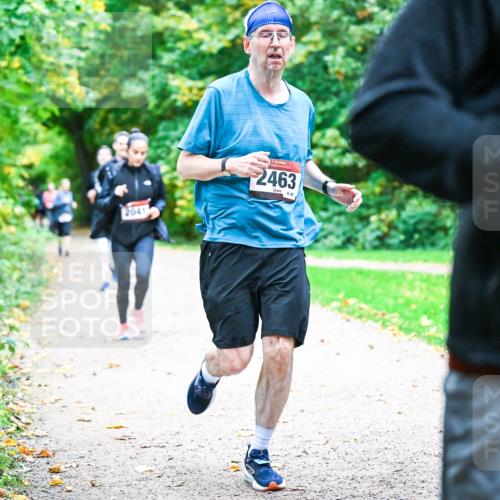 12.10.2025 - Bramfelder Halbmarathon 2025 Dr. Thomas Lammeyer http://msf.ph/oto/9354747 12.10.2025 10:51:18 Laufen 2041, 2463, 49, 29 meine-sportfotos.de