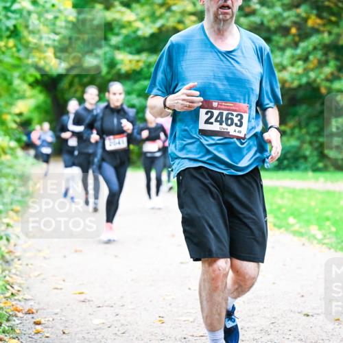 12.10.2025 - Bramfelder Halbmarathon 2025 Dr. Thomas Lammeyer http://msf.ph/oto/9354750 12.10.2025 10:51:18 Laufen 34, 2463, 49 meine-sportfotos.de