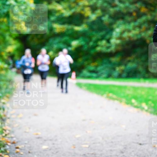 12.10.2025 - Bramfelder Halbmarathon 2025 Dr. Thomas Lammeyer http://msf.ph/oto/9354785 12.10.2025 10:51:24 Laufen  meine-sportfotos.de