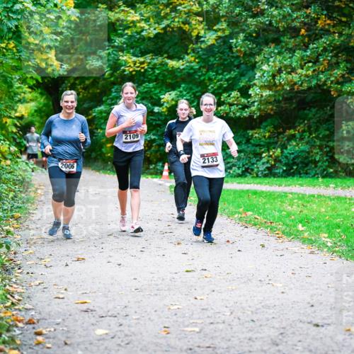 12.10.2025 - Bramfelder Halbmarathon 2025 Dr. Thomas Lammeyer http://msf.ph/oto/9354796 12.10.2025 10:51:26 Laufen 2006, 2109, 2133 meine-sportfotos.de