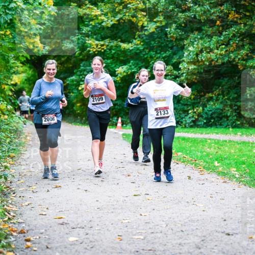 12.10.2025 - Bramfelder Halbmarathon 2025 Dr. Thomas Lammeyer http://msf.ph/oto/9354799 12.10.2025 10:51:27 Laufen 2006, 2006, 2109 meine-sportfotos.de