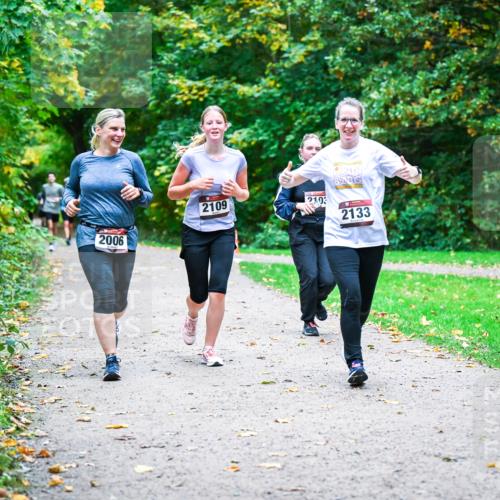 12.10.2025 - Bramfelder Halbmarathon 2025 Dr. Thomas Lammeyer http://msf.ph/oto/9354803 12.10.2025 10:51:27 Laufen 2006, 2109, 21, 03, 2133 meine-sportfotos.de