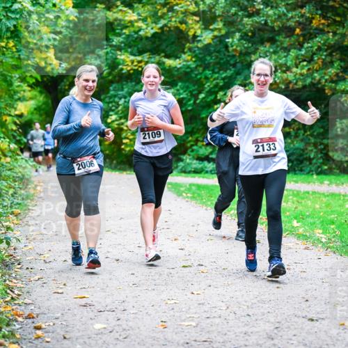 12.10.2025 - Bramfelder Halbmarathon 2025 Dr. Thomas Lammeyer http://msf.ph/oto/9354805 12.10.2025 10:51:27 Laufen 2006, 2109, 2133 meine-sportfotos.de