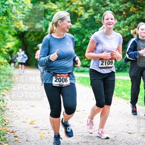 12.10.2025 - Bramfelder Halbmarathon 2025 Dr. Thomas Lammeyer http://msf.ph/oto/9354814 12.10.2025 10:51:29 Laufen 2006, 2109 meine-sportfotos.de