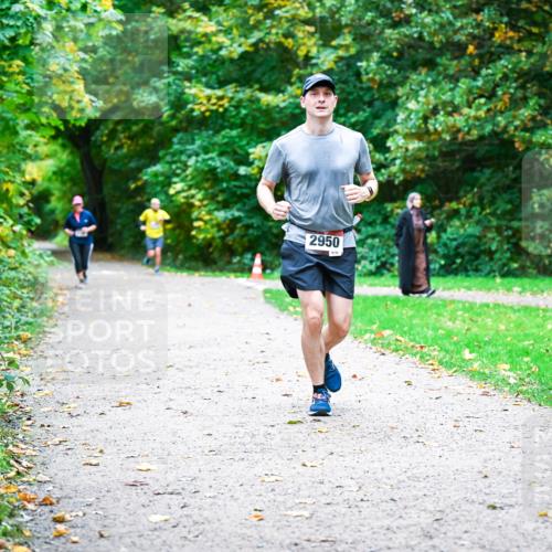 12.10.2025 - Bramfelder Halbmarathon 2025 Dr. Thomas Lammeyer http://msf.ph/oto/9354888 12.10.2025 10:51:45 Laufen 2950, 52 meine-sportfotos.de