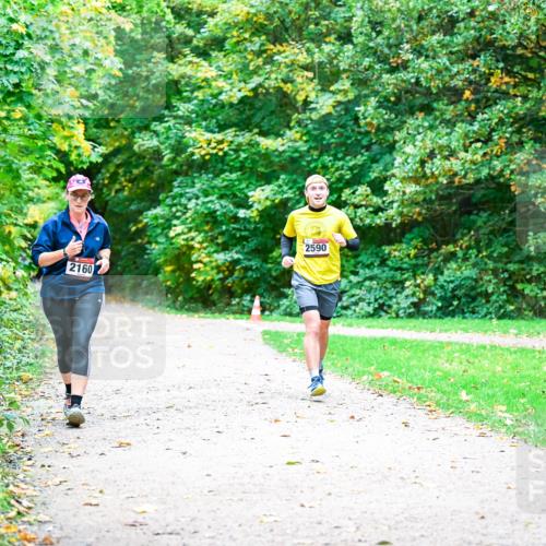 12.10.2025 - Bramfelder Halbmarathon 2025 Dr. Thomas Lammeyer http://msf.ph/oto/9354901 12.10.2025 10:51:53 Laufen 2160, 2590 meine-sportfotos.de
