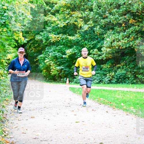 12.10.2025 - Bramfelder Halbmarathon 2025 Dr. Thomas Lammeyer http://msf.ph/oto/9354902 12.10.2025 10:51:53 Laufen 2160, 2590 meine-sportfotos.de