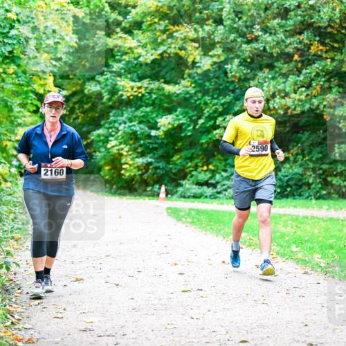 12.10.2025 - Bramfelder Halbmarathon 2025 Dr. Thomas Lammeyer http://msf.ph/oto/9354909 12.10.2025 10:51:54 Laufen 2590, 2160 meine-sportfotos.de