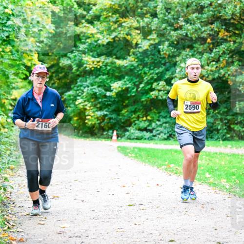 12.10.2025 - Bramfelder Halbmarathon 2025 Dr. Thomas Lammeyer http://msf.ph/oto/9354911 12.10.2025 10:51:54 Laufen 2160, 2590 meine-sportfotos.de