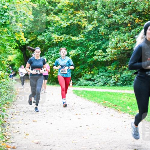 12.10.2025 - Bramfelder Halbmarathon 2025 Dr. Thomas Lammeyer http://msf.ph/oto/9355025 12.10.2025 10:52:26 Laufen 121, 452, 2611 meine-sportfotos.de